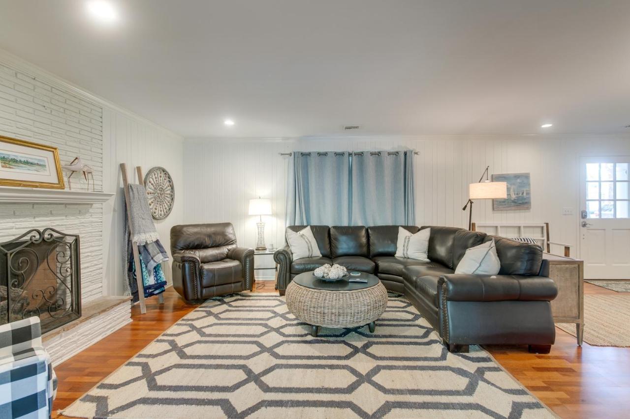 Spacious St Simons Island Vacation Rental With Pool! St. Simons Island Luaran gambar