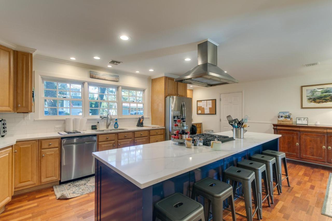 Spacious St Simons Island Vacation Rental With Pool! St. Simons Island Luaran gambar