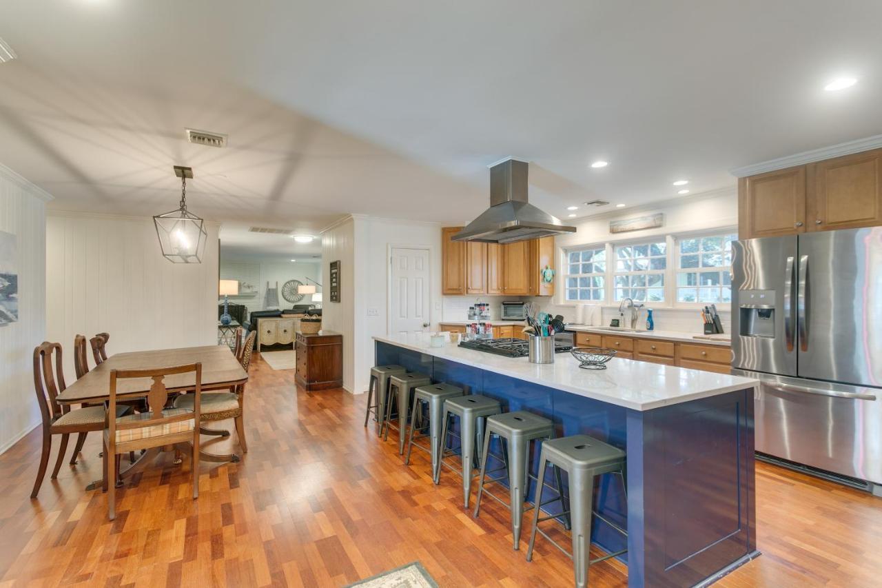 Spacious St Simons Island Vacation Rental With Pool! St. Simons Island Luaran gambar